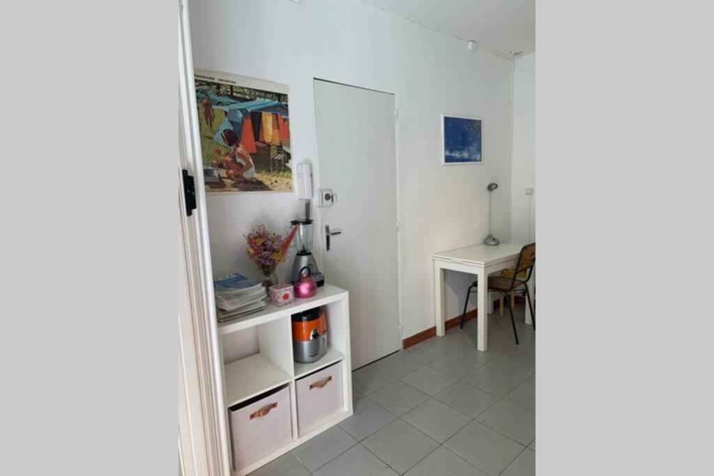 Charming Studio With Patio In The Heart Of Marseilles Exterior foto